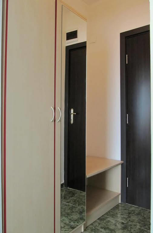 Family Hotel Lipite Tipchenitsa Exterior photo